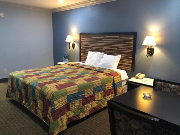 La Mirage Inn LAX Airport image 10